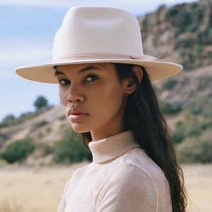 LACK OF COLOR Australian Wool Fedora Hat Ivory Zulu - SIZE SMALL (55CM)